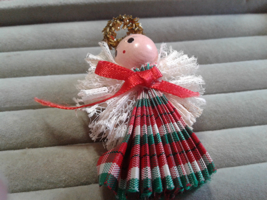 Vintage Handmade Ribbon & Lace Angel Pin With Wooden