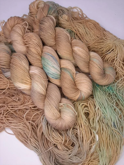 Dune, Sock Yarn, Hand Dyed Yarns, Wool Blend Yarn For Socks, Durable Sock Indie Yarns