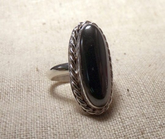 Hematite Stone in Sterling Silver Ring Rf497