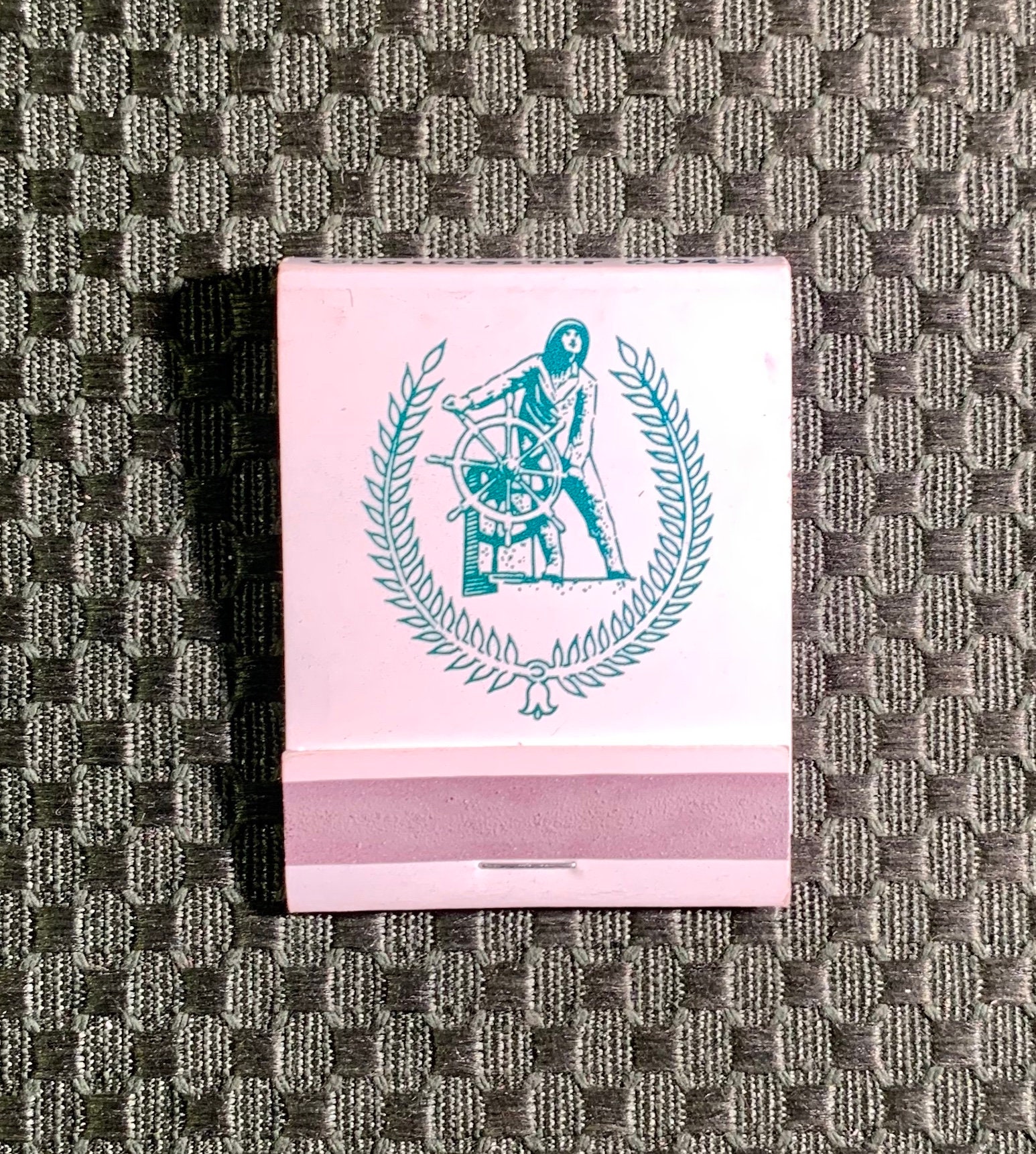 Vintage Matchbook, Gloucester House, Seafood, Restaurant, Ma, Front Strike, with 20 Match Sticks, Free Ship in Usa