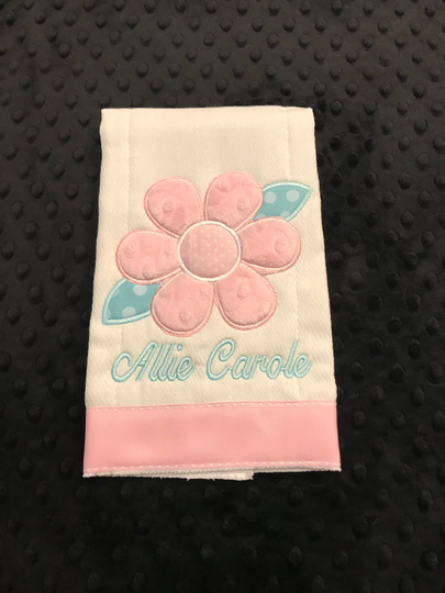 Flower Burp Cloth/Summer Burp Cloth/Flower Burp/Daisy Cloth/Pink & Blue Nursery/Baby Shower Gift/Personalized Baby Gift