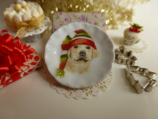 Golden Retriever Christmas Dog Dollhouse Plate
