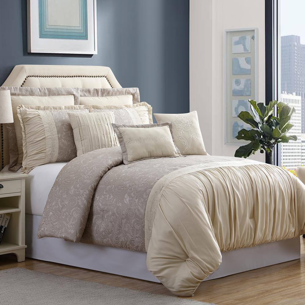 Amrapur Overseas Jardin comforter set Multi Multi Reversible Queen Comforter (Blend with Polyester Fill) | 38EBJQCF-JRN-QN