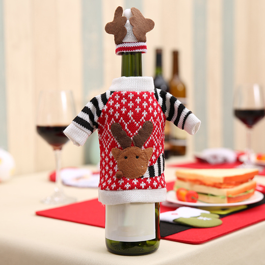 Tousimaii 1 Set Christmas Style Bottle Cover Fine Texture Wool Blend Adorable Elk Shape Pattern Wine Bottle Cover for Home