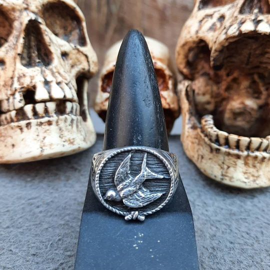 Swallow Signet Ring, Sparrow Punk Rock Gifts, Pin Up Retro Style Biker Rockabilly Sailor Bird Ring