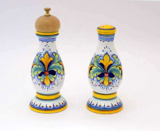 1117-1119/18 90 Ram - Set Salt & Pepper