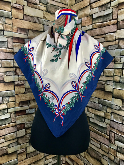 Paris Musees Silk Scarf Vintage M29 Size 34 X Inches