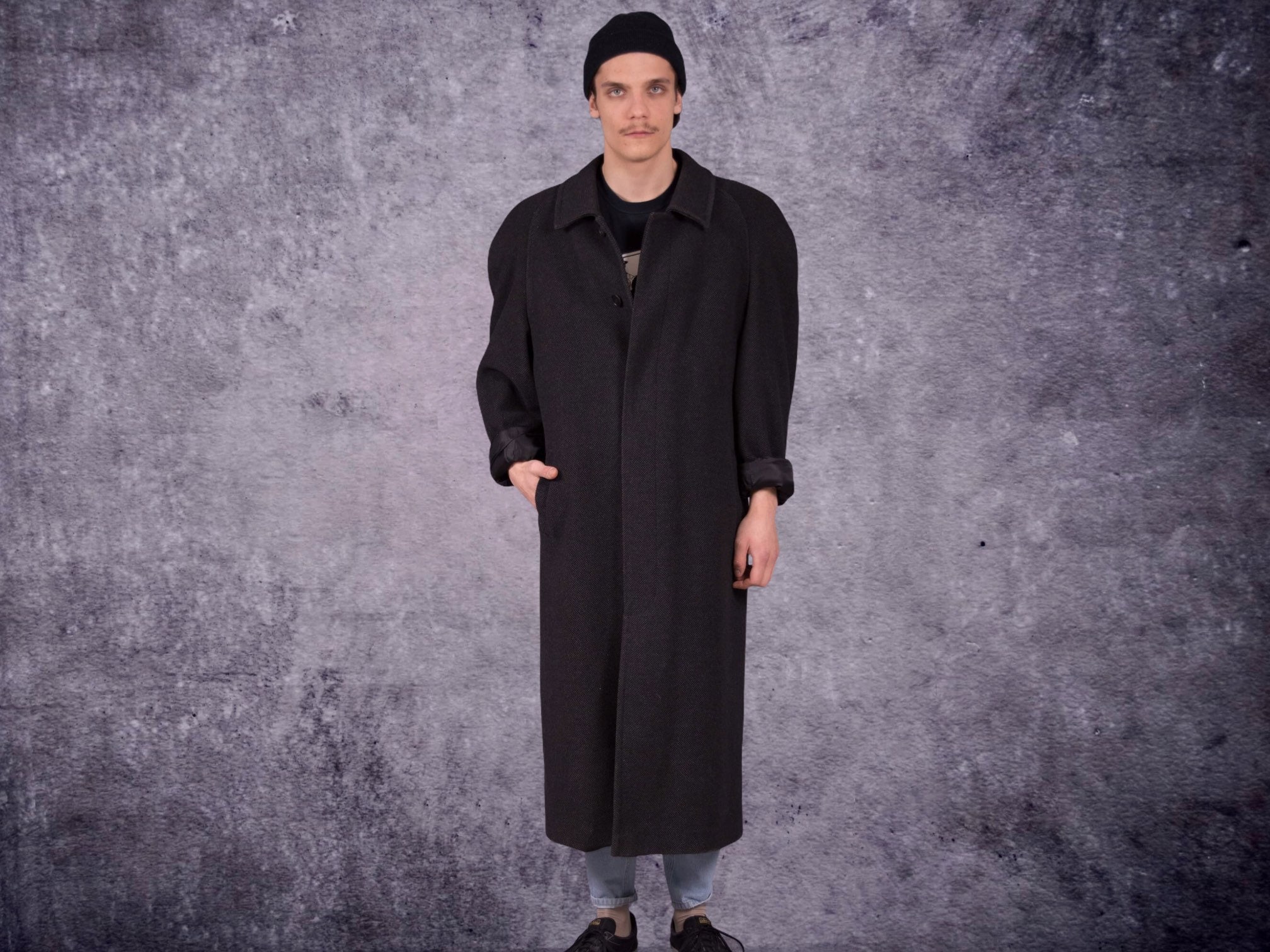 Vintage 80S Luxurious Wool Blend Winter Long Coat in Chevron Pattern/Menswear Vintage Clothing