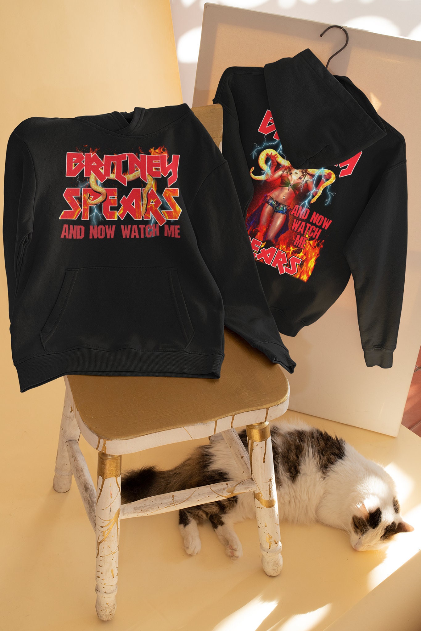 Britney Spears Unisex Heavy Blend Hooded Sweatshirt