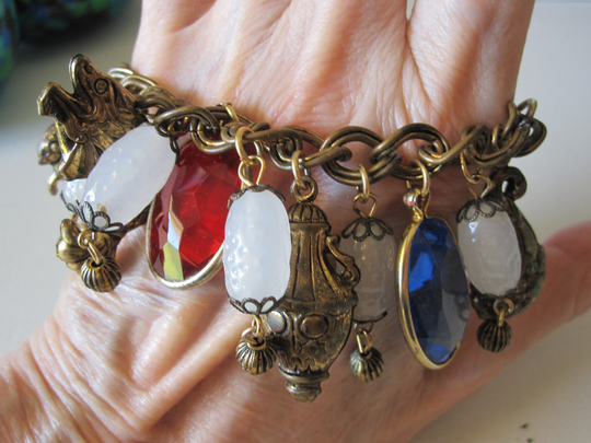 Vintage Glass Charm Bracelet Circa 1930S