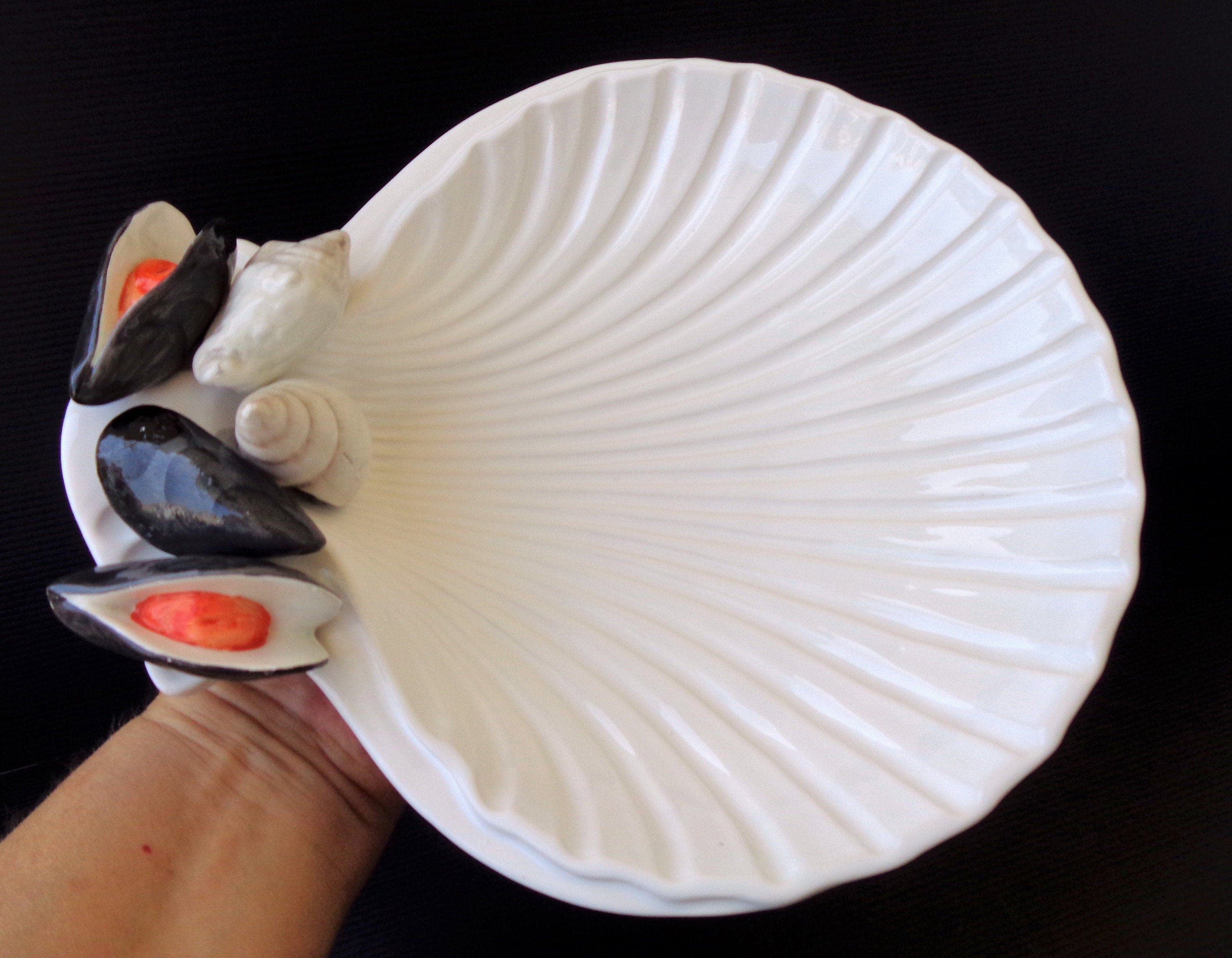 Ceramic Shell Dish, Shaped Plate With 3D Seafood, Hand Painted Great Gift, Dinner Service, Handmade Plates, Bassano Ceramic