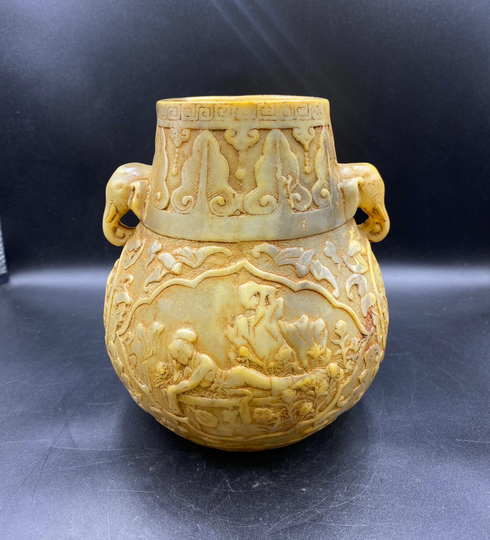 Beautiful Old Chinese Han Dynasty White Jade Beautiful Carving Wine Bottle Vase
