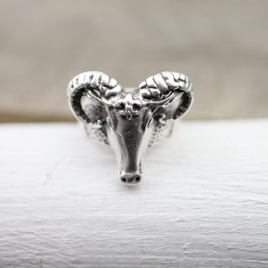 Ram Head Ring, Silver Ram Aries Ring, Horn Zodiac Animal Gothic Boho Goat Jewelry R412