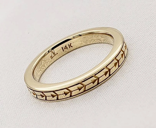 Rare Antique 1900's Art Deco 14K Hand Engraved Cupids Arrow Yellow Gold Ring Anniversary Eternity Wedding Band Stackable Authentic Original