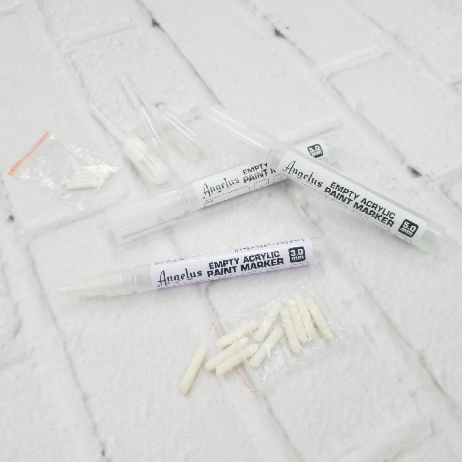 Angelus/Paint Markers 5 Mm 3 Leather Decorating Broad Tip Refillable Drawing Pens Acrylic