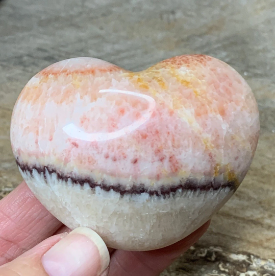 Red Banded Calcite Heart Hrt-0835