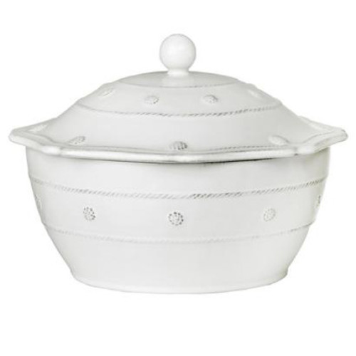 Juliska Berry Thread Whitewash 9.5" Covered Casserole 9.5"L, 9.5"W, 6"H 3.2 Qt