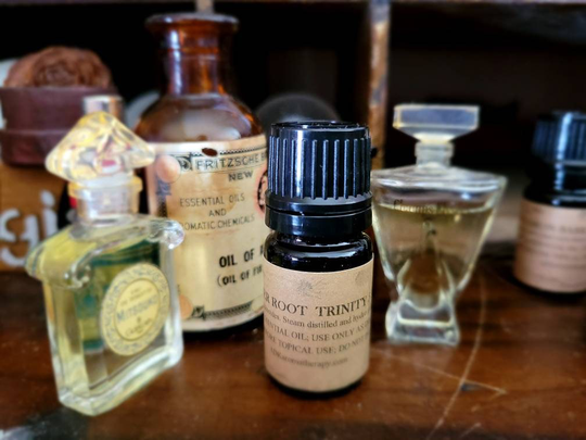 Vetiver Trinity Essential Oil Blend. 5 Ml