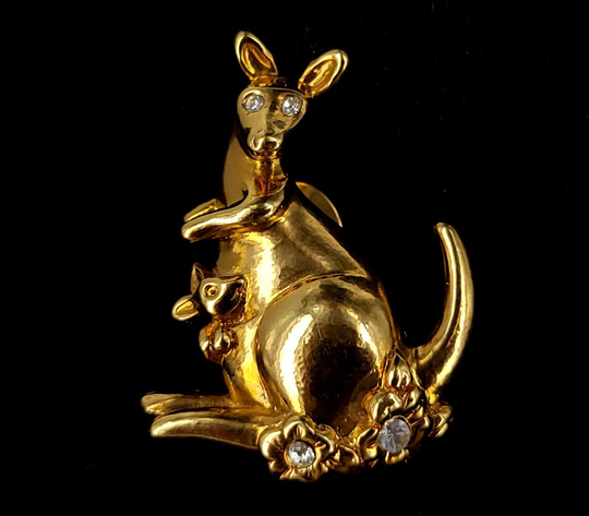 Vintage Avon Gold Tone Paste Rhinestone Kangaroo & Baby Pin Brooch 1.5"/Animal Jewelry /Rhinestone /Gifts For Her