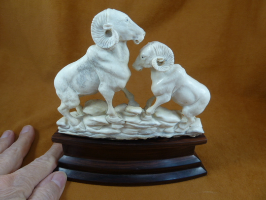 2 Rams Dual Ram Sheep Climbing Of Shed Antler Figurine On Wood Base Bali Detailed Carving Moose Antler Display Bighorn Ram-9