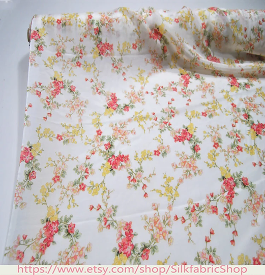 Floral Print White Silk Cotton Blend Fabric ,width 55 Inch,clothing