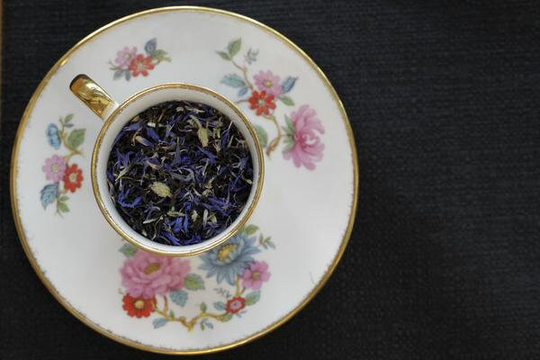 Doctor's Blend | Sci Fi-Inspired Darjeeling Black Tea With Lime & Blue Cornflower
