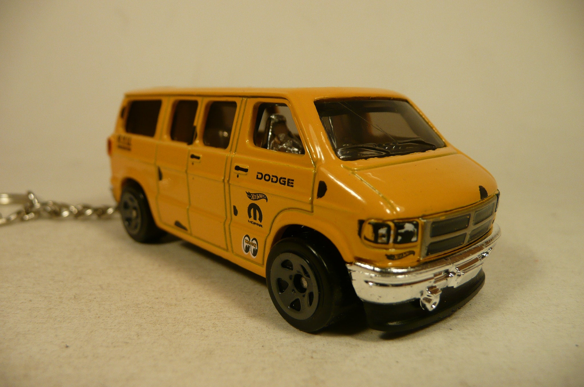 Keychain 90's Dodge Ram Van 1990S Dodge Go Cart Hauler With Rust Spots Key Chain