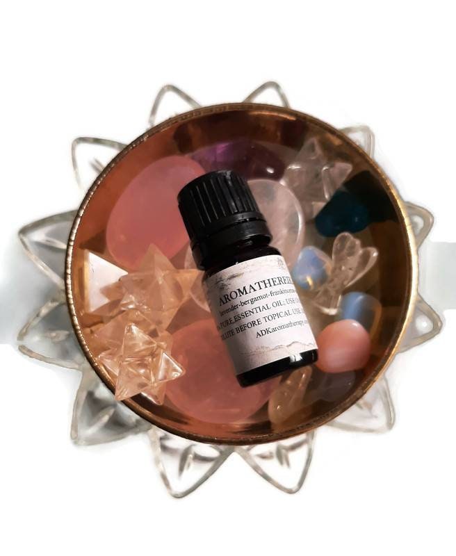 Aromathereiki Essential Oil Blend. Lavender, Bergamot, Helichrysum, Mugwort. For Reiki Healing & Energy Work. 5 Ml