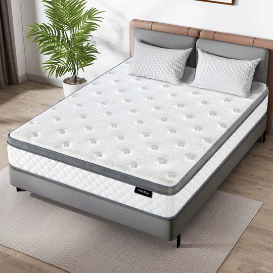 Lowe's 10-in Queen Hybrid Memory Foam/Coil Blend Mattress in a Box in White | VE10HY06Q