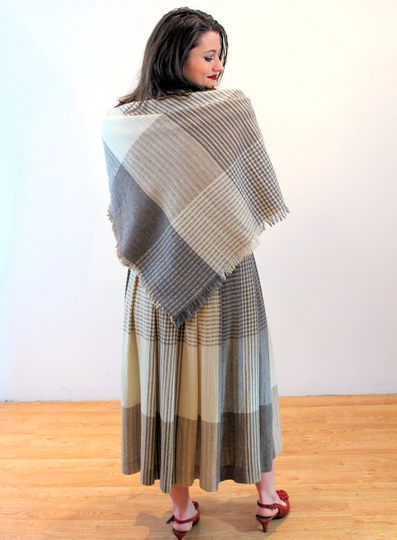 80S Liz Claiborne Shawl & Skirt M, Vintage Tan Brown Plaid Wool Blend Two Piece Set, Medium