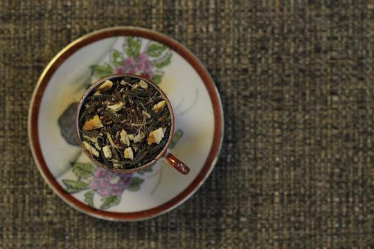 Gleam's Glow | Cat Valente-Inspired Blend Of Red & Green Teas With Honey, Orange Peel, Ginger