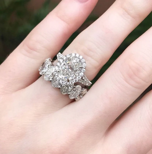 11.50Ctw Oval Cut 14K Solid Gold Halo Moissanite Diamond Engagement Or Bridal Set