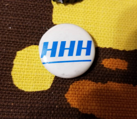 Hubert Humphrey 1972 Political Campaign Pinback Button