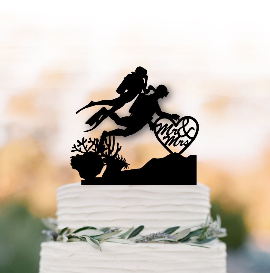 Scuba Divers Wedding Cake Topper Mr & Mrs Undersea Cake Topper, Scuba Diving Hear Decor