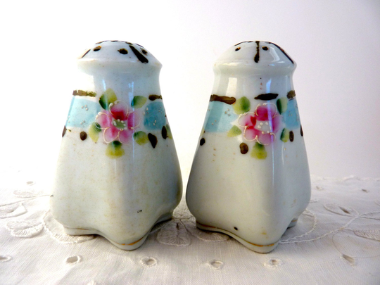 Floral Shaker Set Moriage Gilt Accents White Antique Japan Porcelain Pink Flowers Blue Band Rounded Square Shape Dome Top