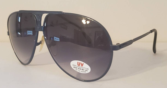 Vintage Aviator Sunglasses // Deep Blue Metal Frames With Gradient Lens 90S Glasses Metal Design On Brow Of Summer Beach