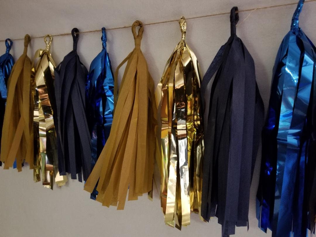 Free Shipping, 20 Tassel Los Angeles La Rams Tissue Paper Garland, Football, Banner, Navy Blue Gold, Football Party Decor