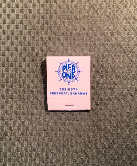 Vintage Matchbook, Pier One, Seafood, Restaurant, Freeport, Bahamas, with 20 Match Sticks, Free Ship in Usa