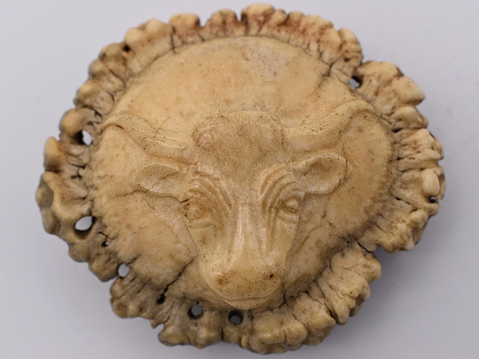 Bull Cow Cattle Longhorn Carved Deer Antler Vintage Belt Buckle