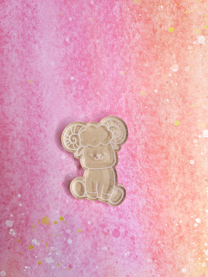 Ram Mold, Silicone Resin Farm Animal Lamb Craft Pet Wax Badge Reel Mold