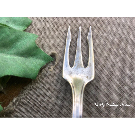 Antique Imperial Silver Cocktail Fork, Shrimp Seafood Forks, Metal Five