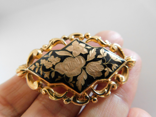 Antique French Georgian 18K Gold & Black Enamel Brooch 1819 To 1838, Rams Head Hallmark