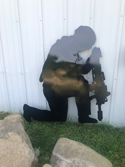 Military Memorial Metal Silhouette Fallen Soldier Kneeling