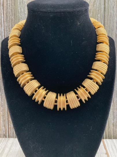 Stunning Vintage 1980's Chunky Gold Modern Statement Collar Necklace