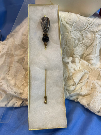 Big Black Beaded Hat/stick Pin. Vintage & Gold Enamel Scarf Gift Boxed