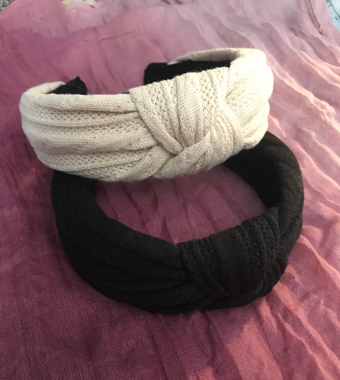 Set Of 2 Cable Knit Headbands