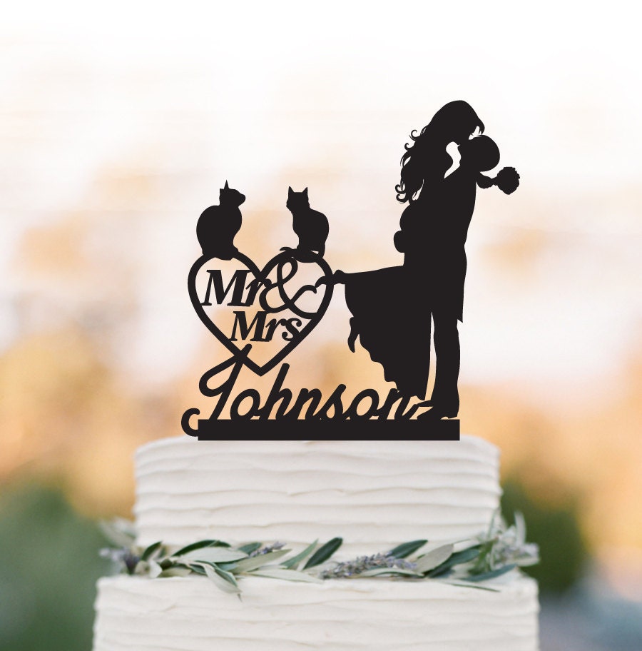 Personalized Wedding Cake Topper With Cat, Groom Lifting Bride Mr & Mrs Cake Topper. Custom Wedding Heart Decor