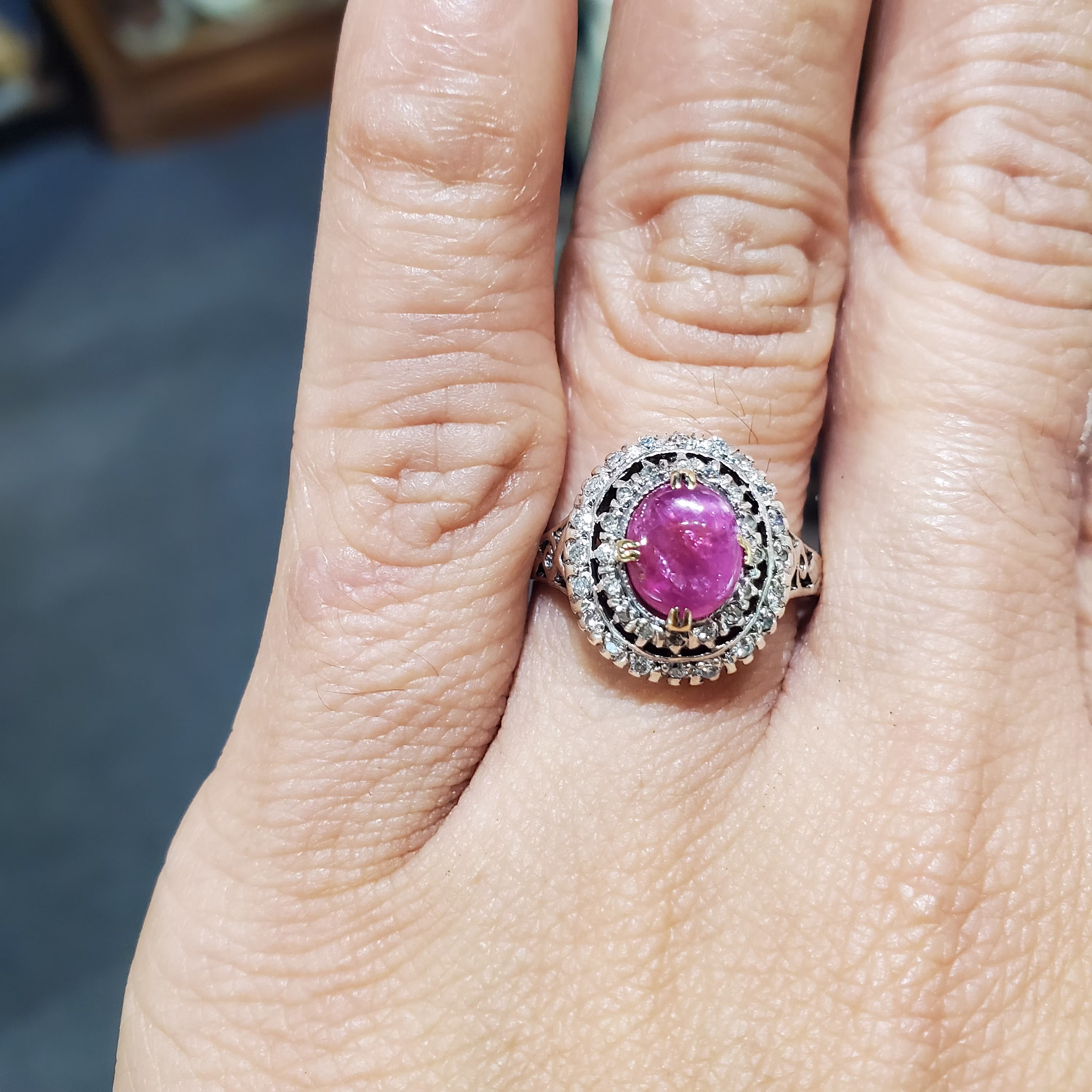 14K Solid Gold Two Tone Star Ruby Cab & Diamond Ring/Vintage Gift For Her