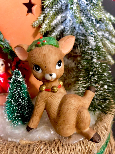 Lefton Vintage Christmas Deer Vignette Elf Pixie Garden Gardener Gift Bottlebrush Trees Holly Cardinals Orchid Pot Burlap Retro Mid