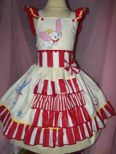 Circus Elephant Dumbo Vintage Rare Fabric Girl's Dress Size 6 Ruffles